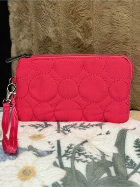 Thirty-One Vary You Quilted Wristlet Wallet Coral Pink